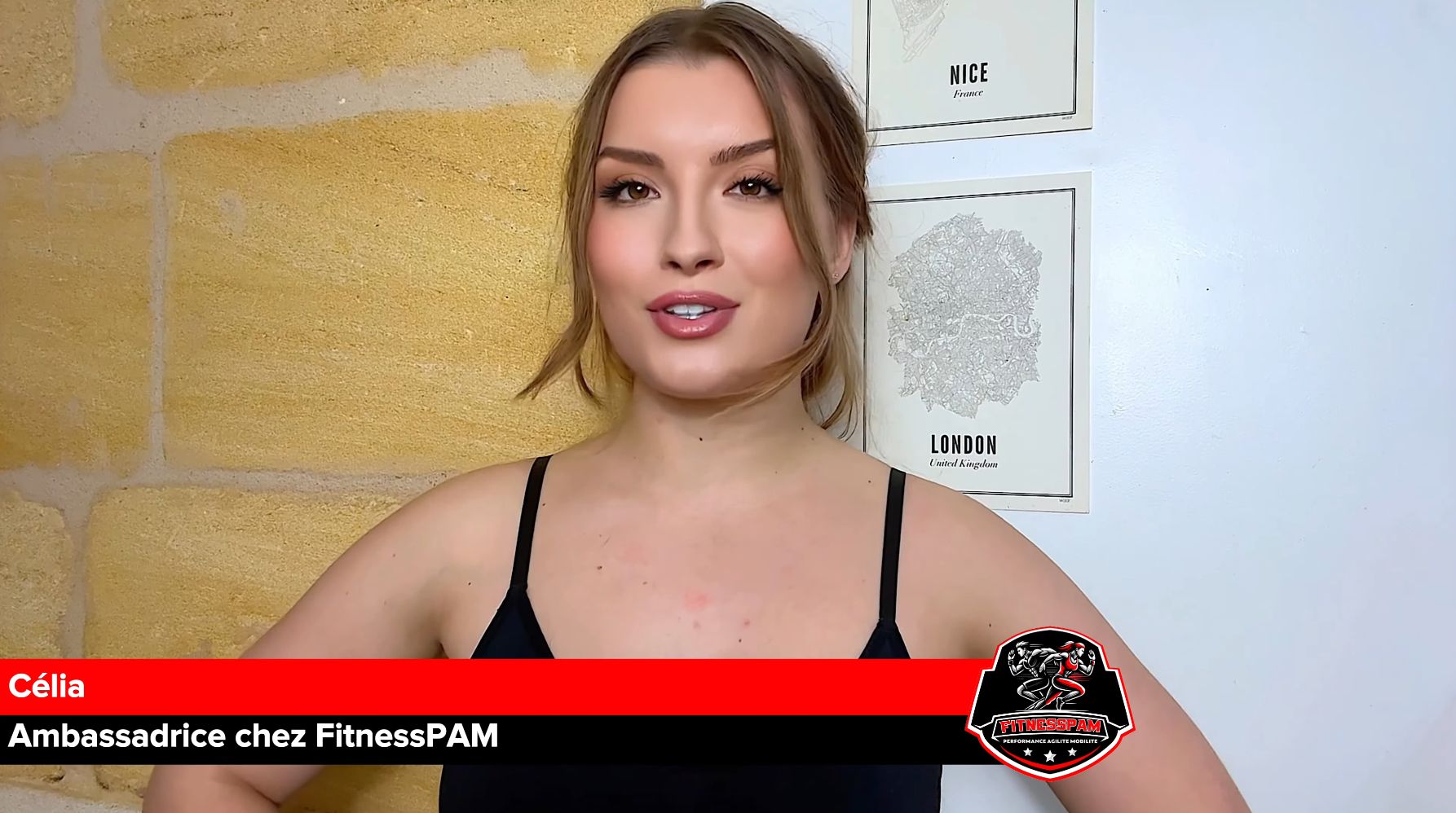 Charger la vidéo : Vidéo d’introduction FitnessPAM – Présentation de la boutique, programmes digitaux, équipements et vision bien-être